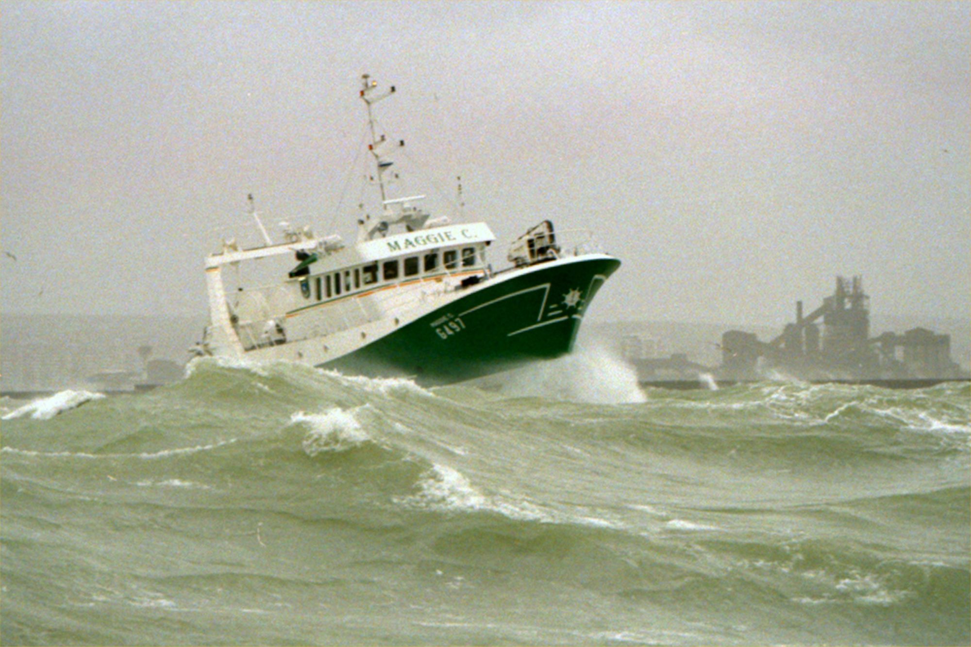 Chalutier pêche arrière 25m