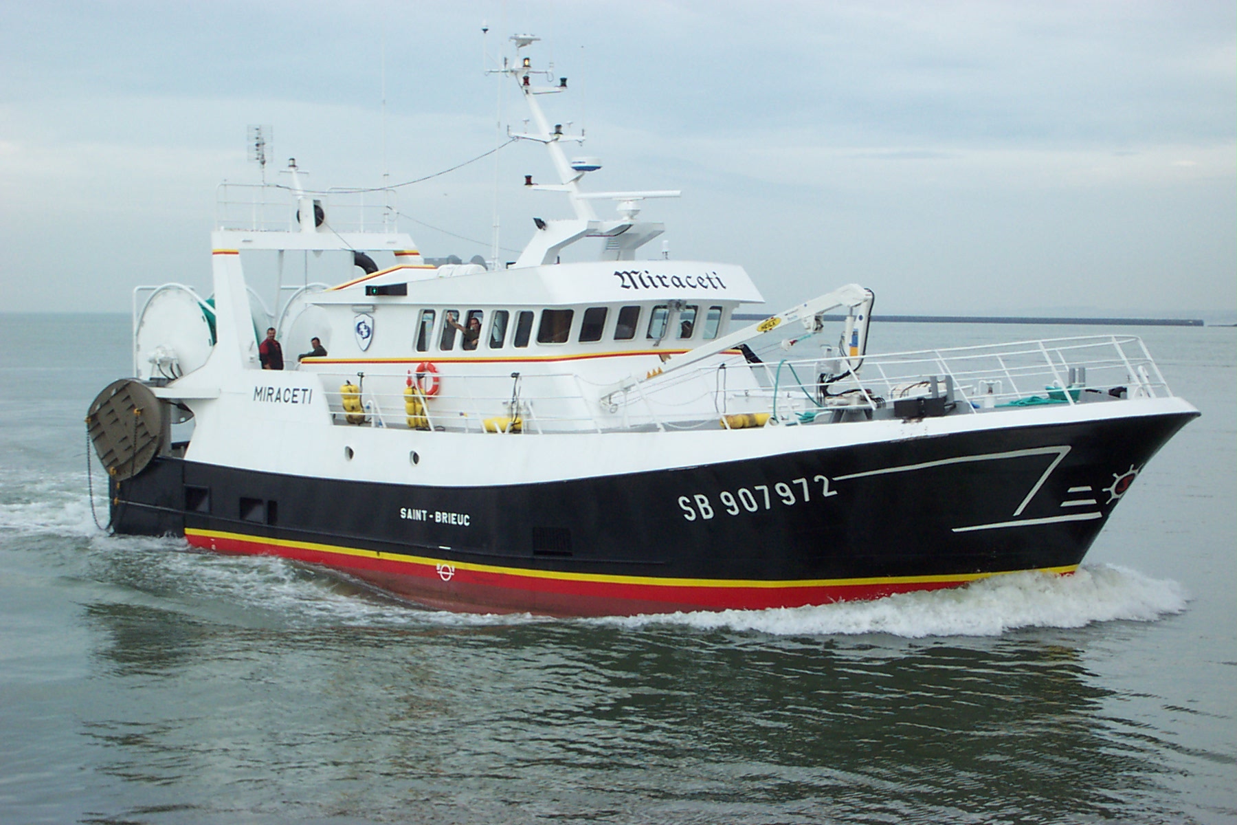 Chalutier pêche arrière 25m