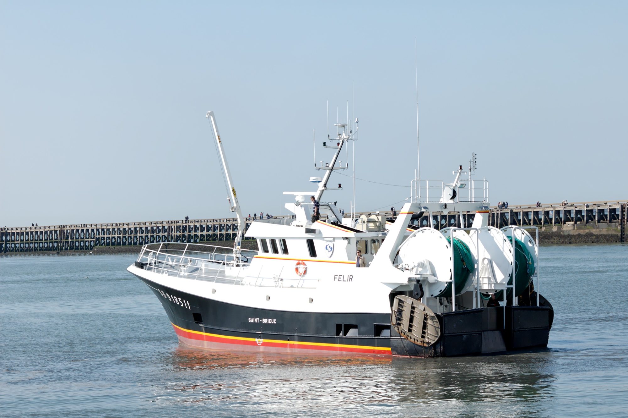 Chalutier pêche arrière 25m