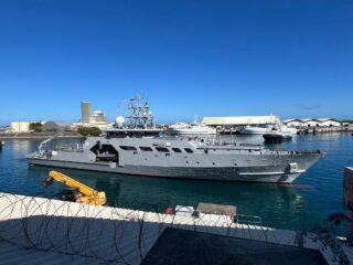 Arrivée du patrouilleur Auguste Techer à La Réunion