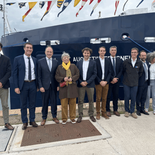 Inauguration du baliseur océanique Augustin Fresnel